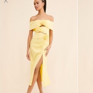 Elliatt Sardinian Yellow Floral Midi Dress